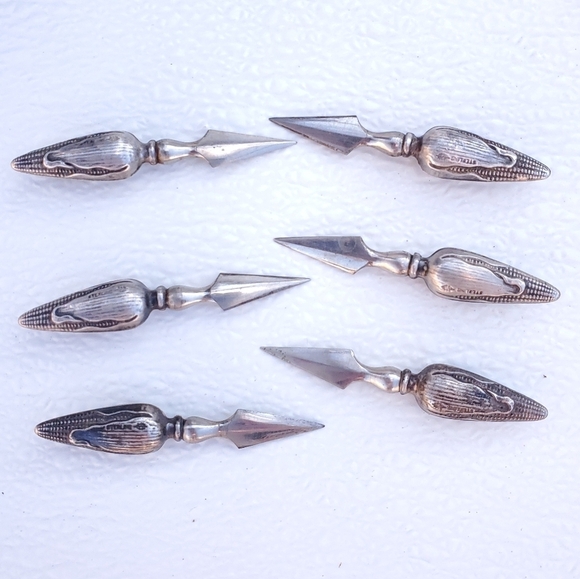 Vintage Sterling Silver Corn Cobb Holders Set of 6 - Picture 2 of 3